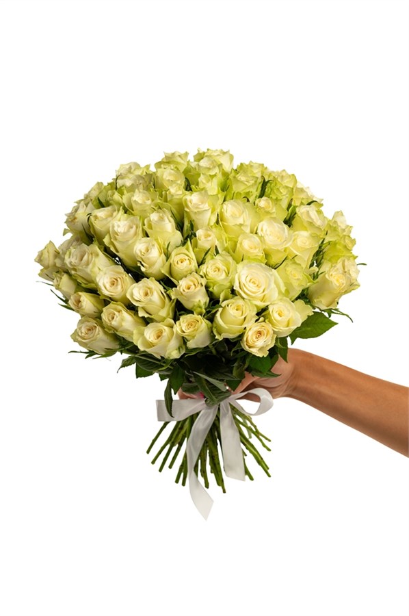 Букет из 51 белой розы (Кения) 40 см с лентой 2560