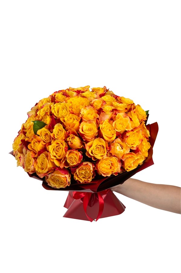 Букет из 51 красно-желтой розы (Кения) 40 см в оформлении 2467