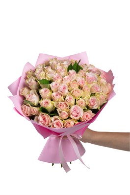 Букет из 51 розовой розы (Кения) в оформлении 2471_97FC6